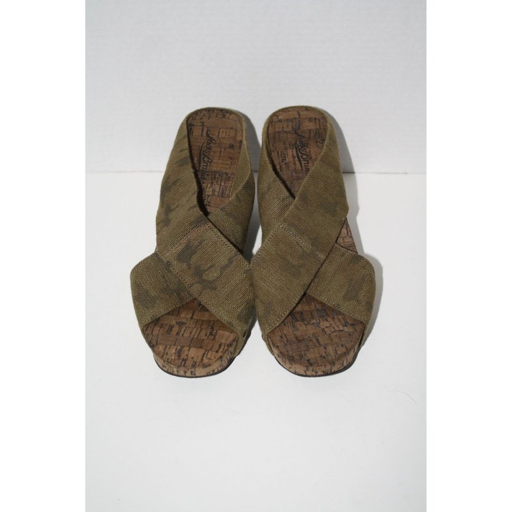 Lucky Brand 8.5 Camo Wedged Sandals